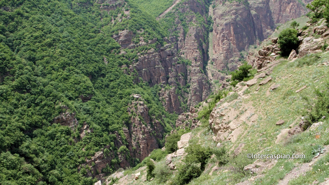 Canyon viewed from Chalus road